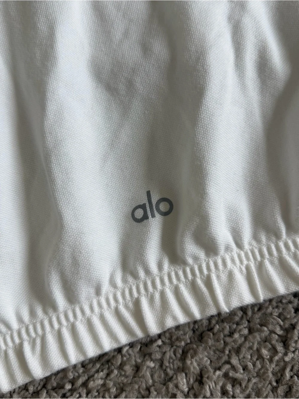 Alo Yoga Cropped Prestige Polo